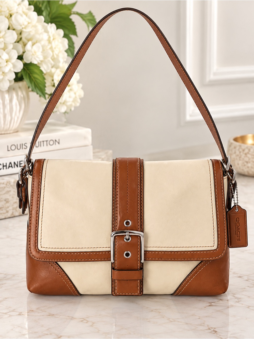 Coach Hamptons Buckle Flap Leather Shoulder Bag Ivory Brown F11196 Y2K